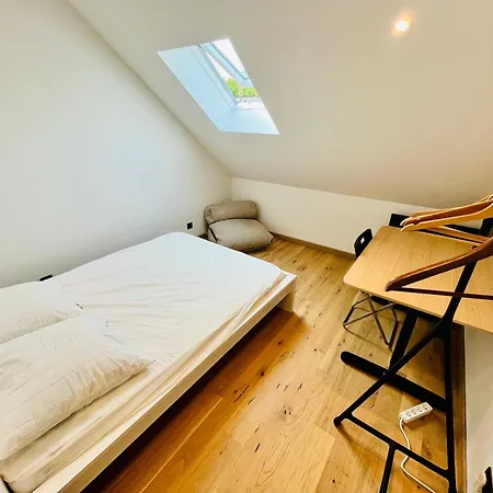 Le Quiet Duplex, Hypercenter, 2 Bedrooms, Spacieux