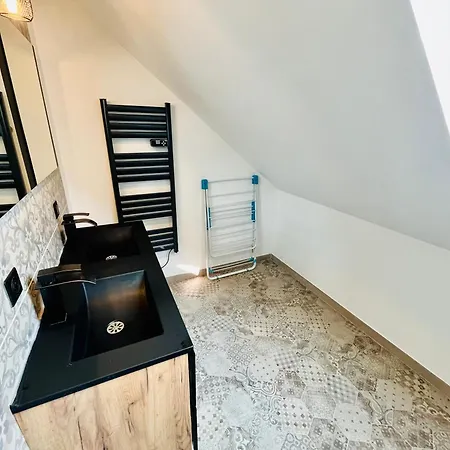 Le Quiet Duplex, Hypercenter, 2 Bedrooms, Spacieux Apartman